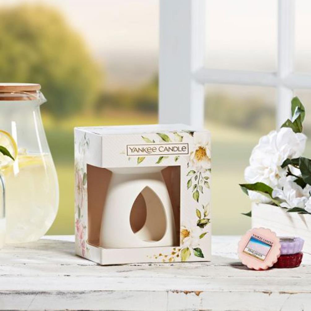 Yankee Candle Garden Hideaway Wax Melt Warmer Gift Set Extra Image 3